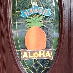 Aloha sign